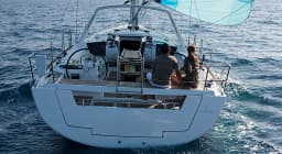 Oceanis 41 in Lefkada / D-Marin Marina Lefkas thumbnail 5