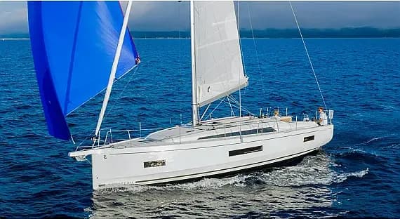 Oceanis 40.1 in Athens / Alimos Marina - Photo 1
