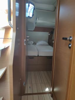 Jeanneau 51 in Preveza Marina thumbnail 27