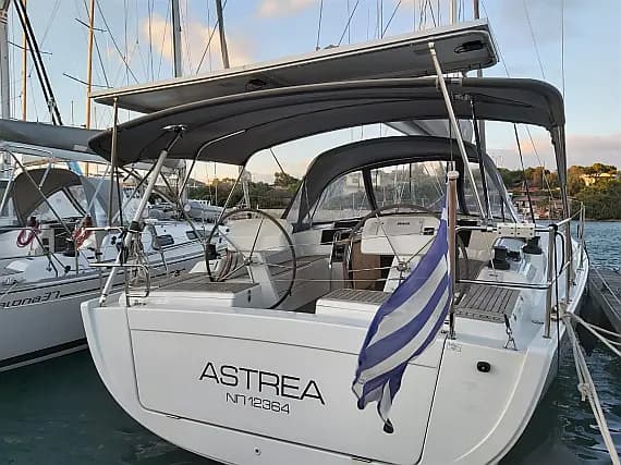 Hanse 458 in Lavrion / Olympic Marina - Photo 1