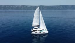 Lagoon 46 in Rogoznica / Marina Frapa thumbnail 7