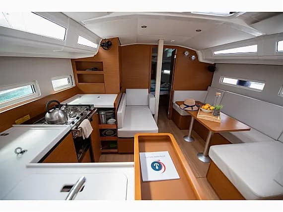 Sun Odyssey 410 in Skopelos / Elios / Neo Klima - Photo 3