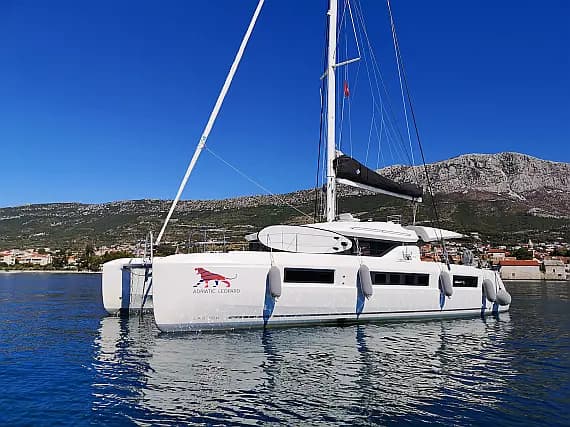 Lagoon 50 in Kaštel Gomilica / Marina Kaštela - Photo 1