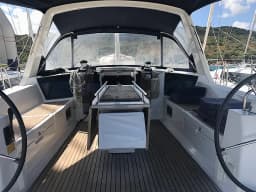 Oceanis 45 in Sicily / Furnari / Marina Portorosa thumbnail 9