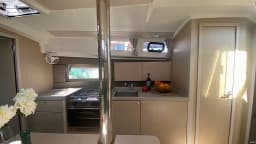 Oceanis 35.1 in Castiglioncello / Marina Cala de' Medici thumbnail 10