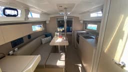 Oceanis 35.1 in Castiglioncello / Marina Cala de' Medici thumbnail 11