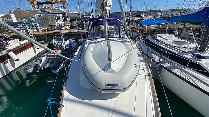 Oceanis 35.1 in Castiglioncello / Marina Cala de' Medici - Photo 4