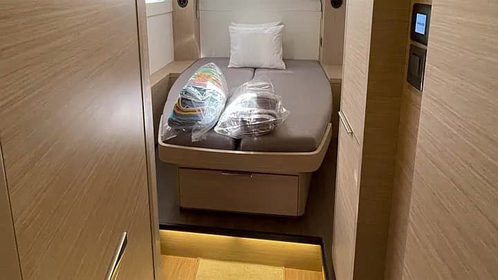 Lagoon 46 in Skiathos - Photo 4