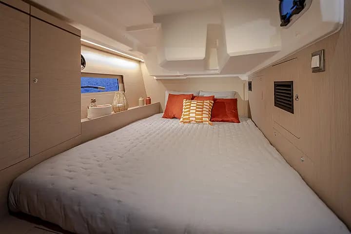 Oceanis 46.1 in Tortola / Road Town / Wickhams Cay II Marina - Photo 5