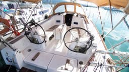 Sun Odyssey 349 in Nea Peramos - Attica / Nea Peramos thumbnail 8