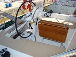 Sun Odyssey 33i in Sukošan / D-Marin Dalmacija Marina thumbnail 8