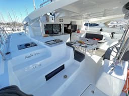 Lagoon 46 in Mykonos / Tourlos Marina thumbnail 13