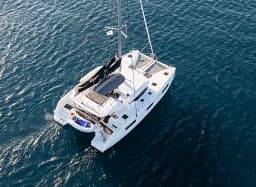 Lagoon 46 in Mykonos / Tourlos Marina thumbnail 9