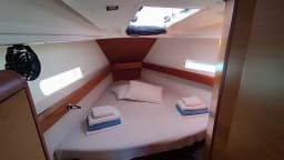 Sun Odyssey 419 in Volos / Port of Volos thumbnail 11