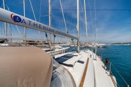 Sun Odyssey 519 in Rhodes New Marina thumbnail 20