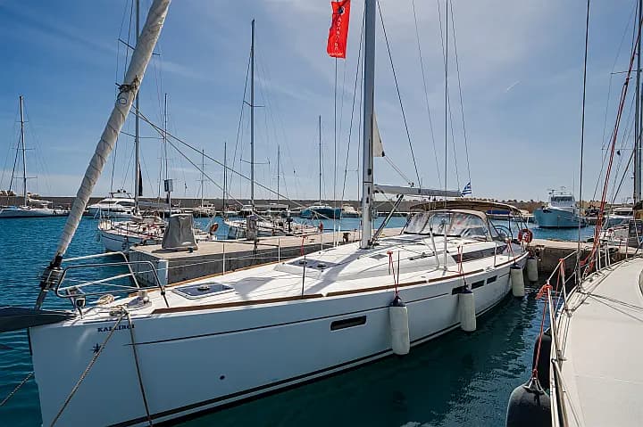 Sun Odyssey 519 in Rhodes New Marina - Photo 4