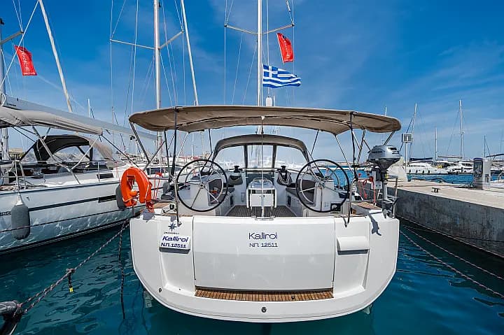 Sun Odyssey 519 in Rhodes New Marina - Photo 5