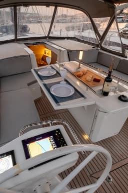 Oceanis 46.1 in Lefkada / D-Marin Marina Lefkas thumbnail 12