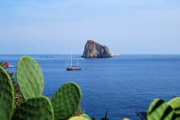 Gulet in Sicily / Milazzo / Porto Santa Maria Maggiore thumbnail 6
