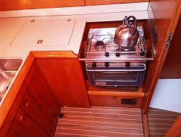 Sun Odyssey 37 in Lefkada / Nikiana Marina thumbnail 18