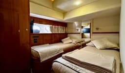 Ferretti 730 in Sicily / Riposto thumbnail 8