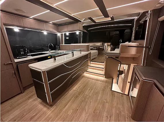 Galeon 680 Fly in Dubrovnik / Marina Frapa Dubrovnik - Photo 3