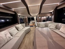 Galeon 680 Fly in Dubrovnik / Marina Frapa Dubrovnik thumbnail 23
