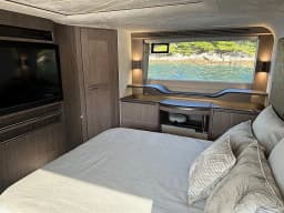 Galeon 680 Fly in Dubrovnik / Marina Frapa Dubrovnik thumbnail 43