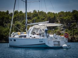 Oceanis 35.1 in Split / ACI Marina Split thumbnail 6