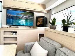 Lagoon 42 in Paros port thumbnail 21