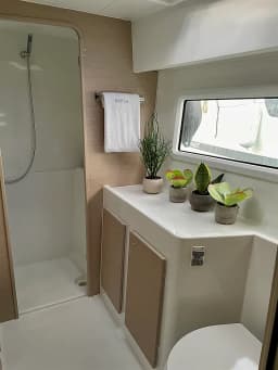 Lagoon 42 in Paros port thumbnail 3