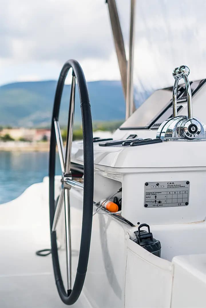 Lagoon 50 in Palairos / Marina Paleros - Photo 4