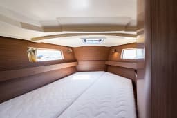 Oceanis 41.1 in Lefkada / Port of Lefkas thumbnail 19