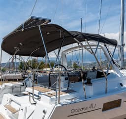 Oceanis 41.1 in Lefkada / Port of Lefkas thumbnail 5