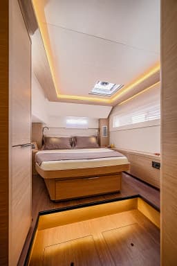 Lagoon 46 in Trogir / SCT Marina Trogir thumbnail 10