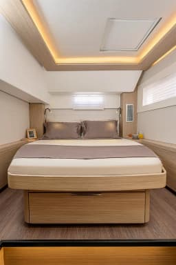 Lagoon 46 in Trogir / SCT Marina Trogir thumbnail 8