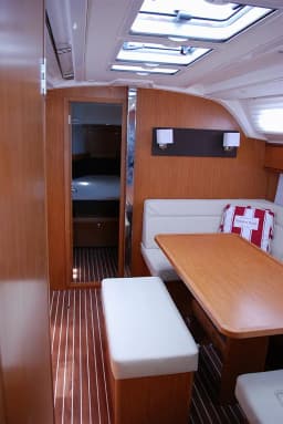 Bavaria Cruiser 41 in Corfu / Gouvia / D-Marin Marina Gouvia thumbnail 7