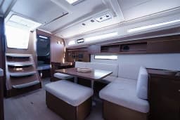 Oceanis 40.1 in Lefkada / Port of Lefkas thumbnail 8