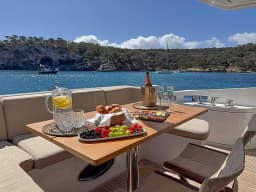 Azimut 64 in Mallorca / Palma de Mallorca / Club de Mar thumbnail 4