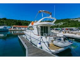 Prestige 36 Fly in Primošten / Marina Kremik thumbnail 16