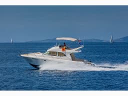 Prestige 36 Fly in Primošten / Marina Kremik thumbnail 7