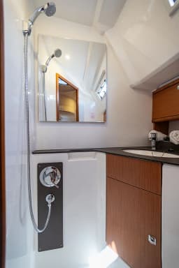 Bavaria Cruiser 46 in Athens / Alimos Marina thumbnail 26