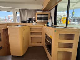 Lagoon 42 in Lefkada / Nikiana Marina thumbnail 16