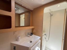 Lagoon 42 in Lefkada / Nikiana Marina thumbnail 18