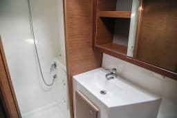 Lagoon 42 in Eden Island / Mahe, Victoria / Eden Island Marina thumbnail 17