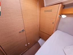 Dufour 360 Grand Large in Rogoznica / Marina Frapa thumbnail 5