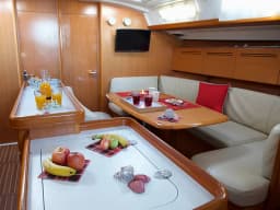 Cyclades 50.5 in Athens / Alimos Marina thumbnail 13