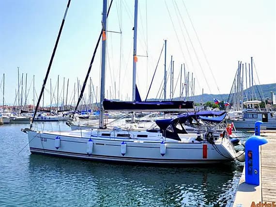 Dufour 44 in Izola / Marina Izola - image 1