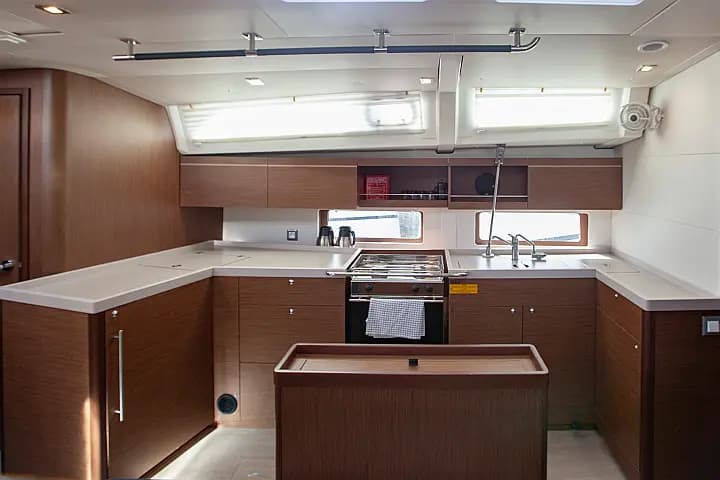 Oceanis 46.1 in Orhaniye / Marti Marina - Photo 5