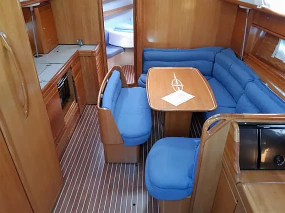 Bavaria 39 Cruiser in Krk / Punat / Marina Punat - Photo 3